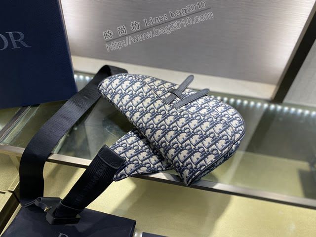 Dior男女同款包 迪奧Saddle Bag老花刺繡馬鞍包 Dior手提肩背包  dfk1546